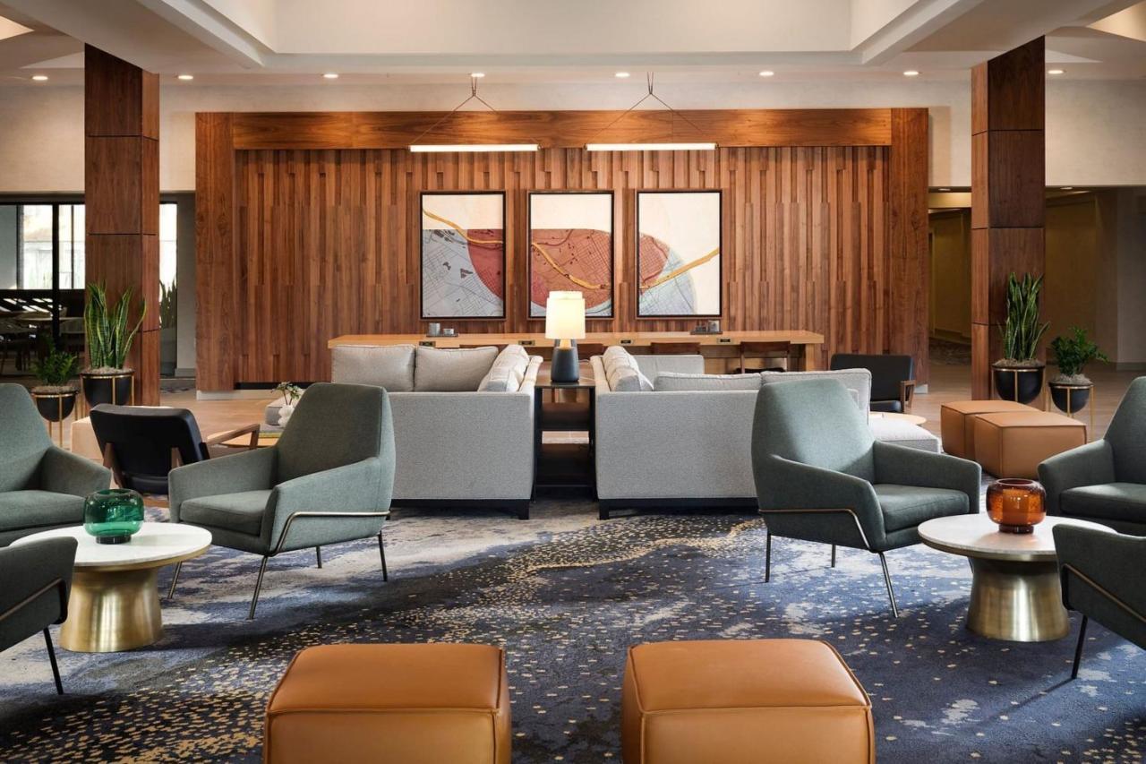 Sheraton Grand Rapids Airport Hotel Cascade Eksteriør bilde
